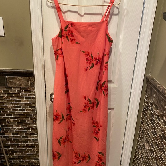 Bila Dresses & Skirts - Womens sleeveless maxi dress - Size 16W